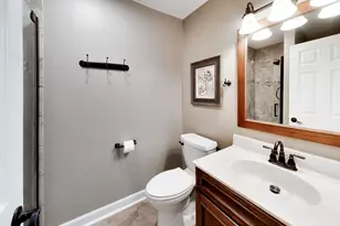 906 W Alleghany Dr, Arlington Heights, IL 60004 - Photo 20
