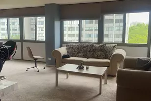 4800 S Lake Park Ave, Chicago, IL 60615 - Photo 12