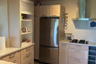 4800 S Lake Park Ave, Chicago, IL 60615 - Photo 14