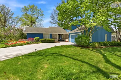 3S830 Thornapple Tree Road, Sugar Grove, IL 60554 - Photo 2