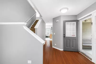1646 Gleneagle Drive, Carpentersville, IL 60110 - Photo 4