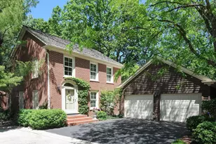 5 Court Of Conn River Vly, Lincolnshire, IL 60069 - Photo 1