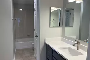656 Beaver Ct, Naperville, IL 60563 - Photo 14