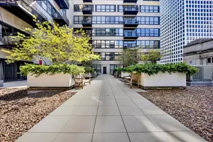 130 S Canal St, Chicago, IL 60606 - Photo 26