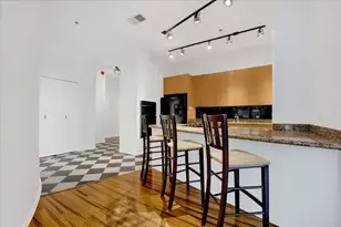 130 S Canal St, Chicago, IL 60606 - Photo 8