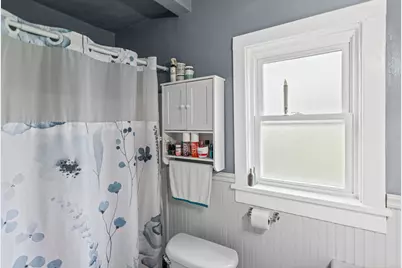 1095 W Robinson Street, Wayne City, IL 62895 - Photo 18