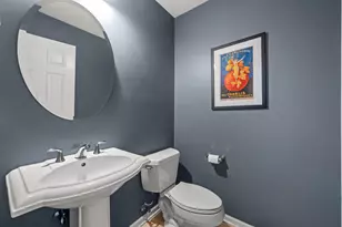 724 Samson Way, Northbrook, IL 60062 - Photo 8