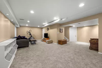 724 Samson Way, Northbrook, IL 60062 - Photo 14