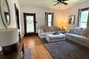 109 4th Ave, Mendota, IL 61342 - Photo 4