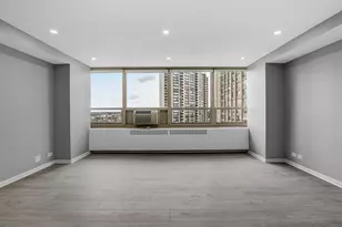 3950 N Lake Shore Dr, Chicago, IL 60613 - Photo 14