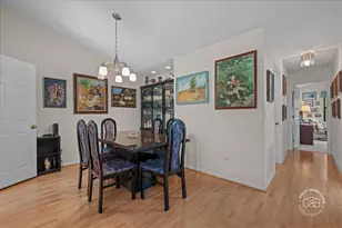 356 Elizabeth Dr, Wood Dale, IL 60191 - Photo 8
