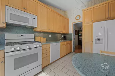 356 Elizabeth Drive #C, Wood Dale, IL 60191 - Photo 6