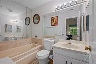 356 Elizabeth Dr, Wood Dale, IL 60191 - Photo 10