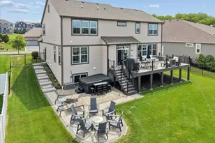 1110 Williamsbury Dr, Crystal Lake, IL 60012 - Photo 34