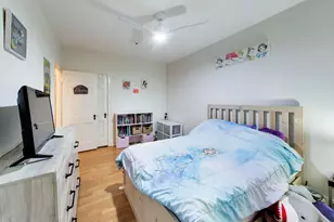 7442 N Hoyne Ave, Chicago, IL 60645 - Photo 16