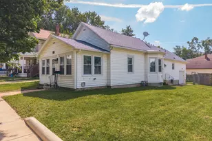 501 E Jackson St, Bloomington, IL 61701 - Photo 28