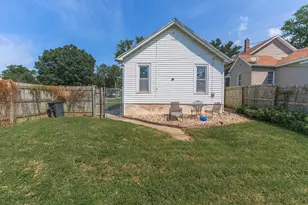 501 E Jackson St, Bloomington, IL 61701 - Photo 26