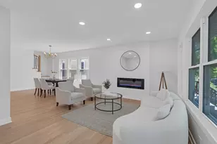 5837 N Marmora Ave, Chicago, IL 60646 - Photo 4