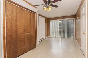 801 Fremont St, Bloomington, IL 61701 - Photo 18