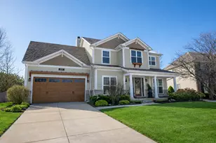 2203 Brookwood Dr, South Elgin, IL 60177 - Photo 2