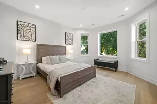 3941 N Spaulding Ave, Chicago, IL 60618 - Photo 10