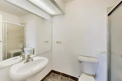 7033 N Kedzie Avenue #1602, Chicago, IL 60645 - Photo 22