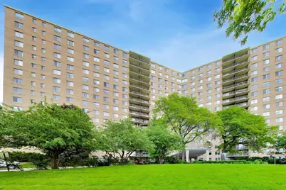 7033 N Kedzie Avenue #1602, Chicago, IL 60645 - Photo 2