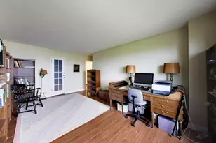 7033 N Kedzie Ave, Chicago, IL 60645 - Photo 18