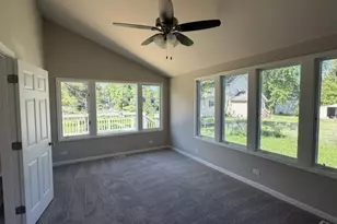 26146 W Blackhawk Ave, Ingleside, IL 60041 - Photo 16