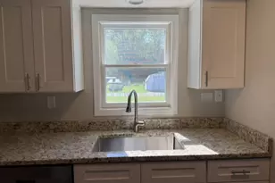 26146 W Blackhawk Ave, Ingleside, IL 60041 - Photo 8