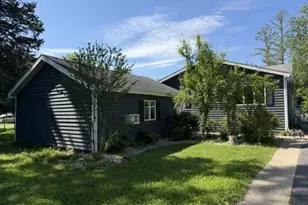 26146 W Blackhawk Ave, Ingleside, IL 60041 - Photo 2
