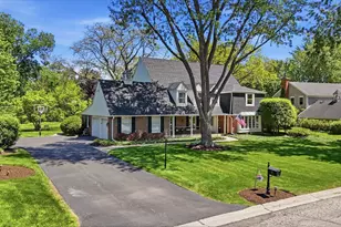 165 N Valley Rd, Barrington, IL 60010 - Photo 30