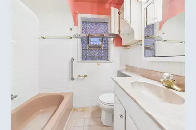 10009 S Emerald Avenue, Chicago, IL 60628 - Photo 12