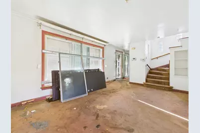 10009 S Emerald Avenue, Chicago, IL 60628 - Photo 4