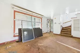 10009 S Emerald Ave, Chicago, IL 60628 - Photo 4