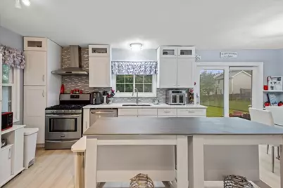 75 Rodenburg Road, Roselle, IL 60172 - Photo 4