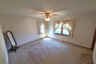 505 NW 5th Ave, Aledo, IL 61231 - Photo 14