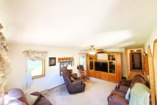 505 NW 5th Ave, Aledo, IL 61231 - Photo 8