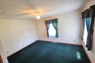 505 NW 5th Ave, Aledo, IL 61231 - Photo 12