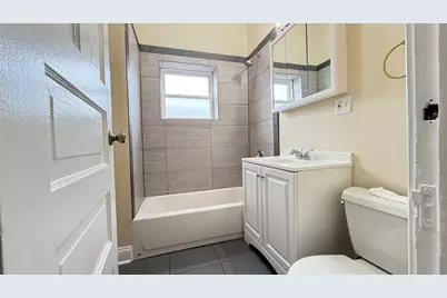 2022 N Lawler Avenue #2ND, Chicago, IL 60639 - Photo 4