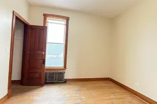 2022 N Lawler Ave, Chicago, IL 60639 - Photo 10