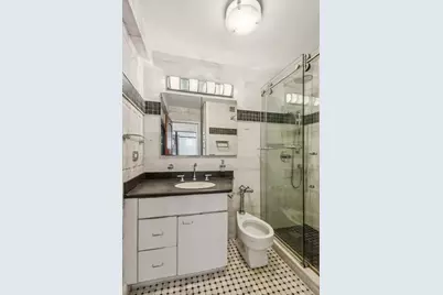 2800 N Lake Shore Drive #2808, Chicago, IL 60657 - Photo 8