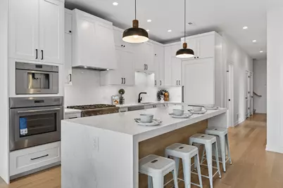 1347 W Grand Avenue #3S, Chicago, IL 60642 - Photo 8