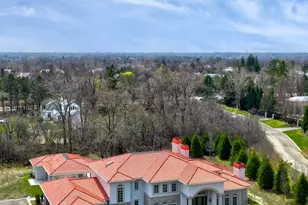 2665 Bentley Rd, Highland Park, IL 60035 - Photo 2