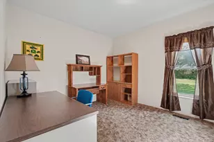 981 N 1200E Rd, Melvin, IL 60952 - Photo 20