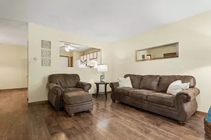 2231 Dalewood Ct, Plainfield, IL 60544 - Photo 2