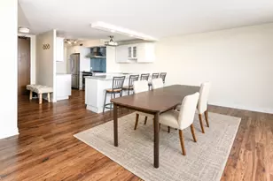 5855 N Sheridan Rd, Chicago, IL 60660 - Photo 8