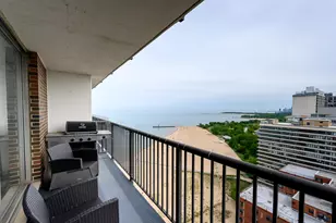 5855 N Sheridan Rd, Chicago, IL 60660 - Photo 14