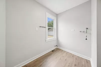 3616 Blackstone Avenue, Rockford, IL 61101 - Photo 18