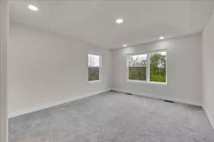 29W710 Cambridge Ct, Warrenville, IL 60555 - Photo 12